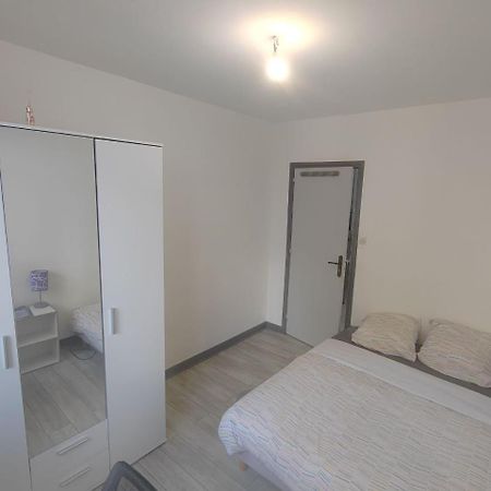 Une Chambre Dans Appartement Partage, Grenoble A 8 Min Du Centre-Ville Екстериор снимка
