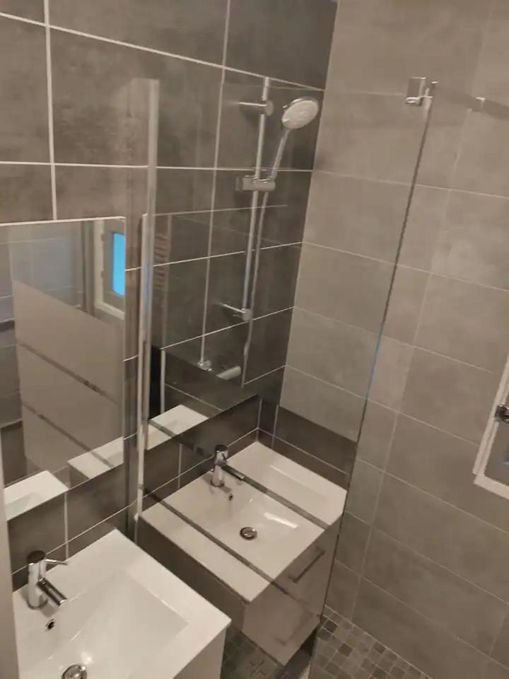 Une Chambre Dans Appartement Partage, Grenoble A 8 Min Du Centre-Ville Екстериор снимка