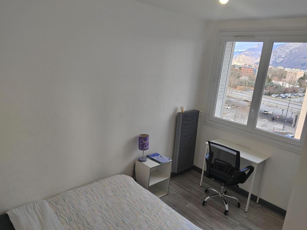 Une Chambre Dans Appartement Partage, Grenoble A 8 Min Du Centre-Ville Екстериор снимка